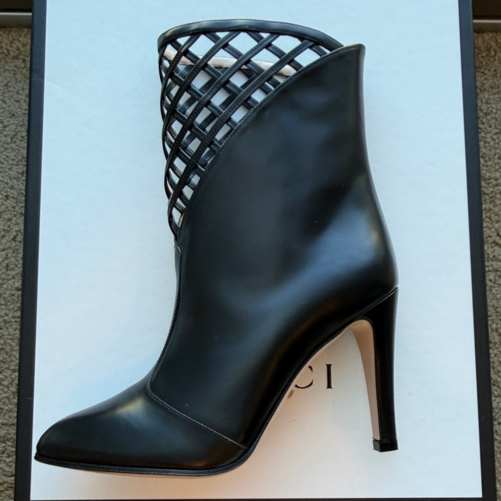 BNIB Gucci Boots - Picture 2 of 7
